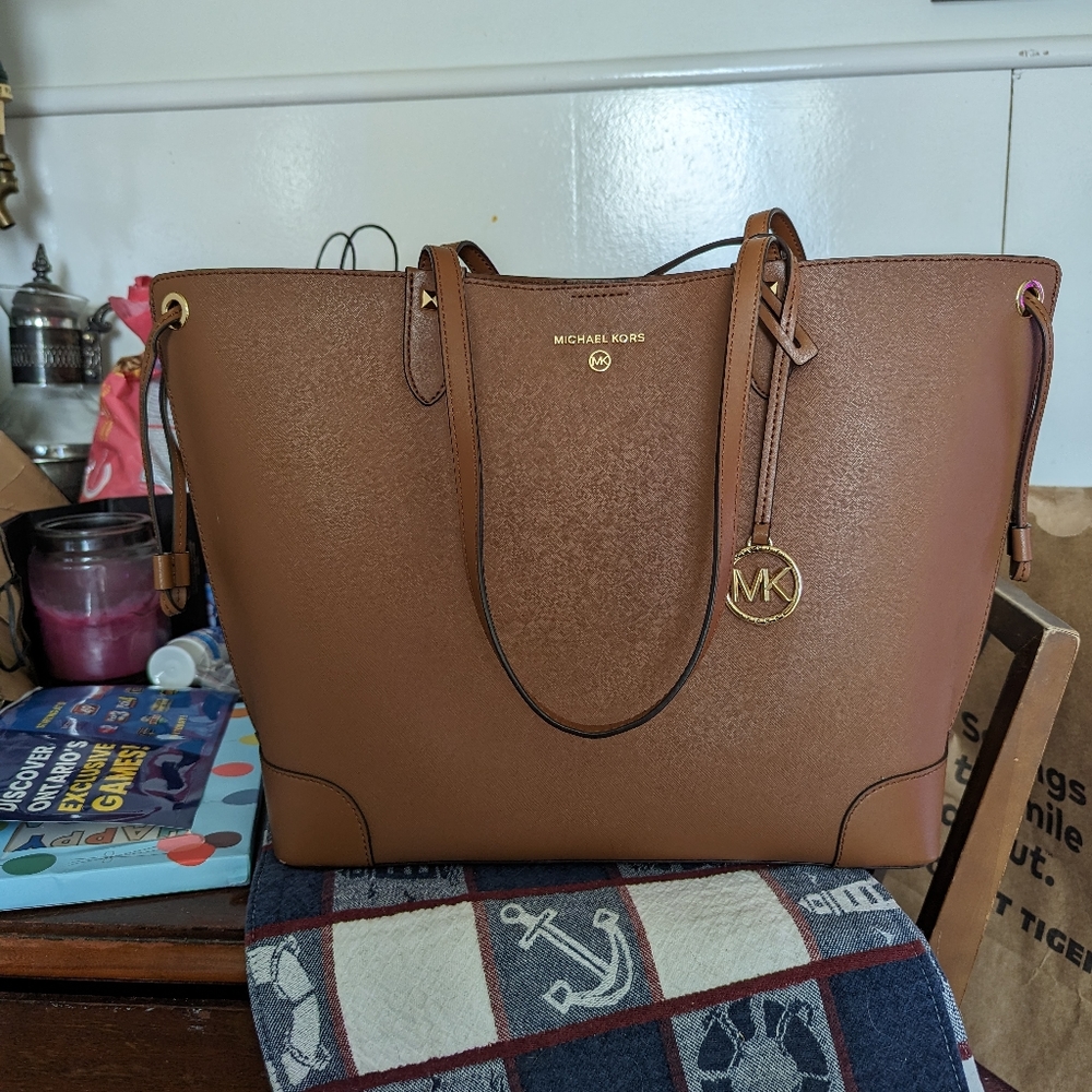 Michael kors bag
